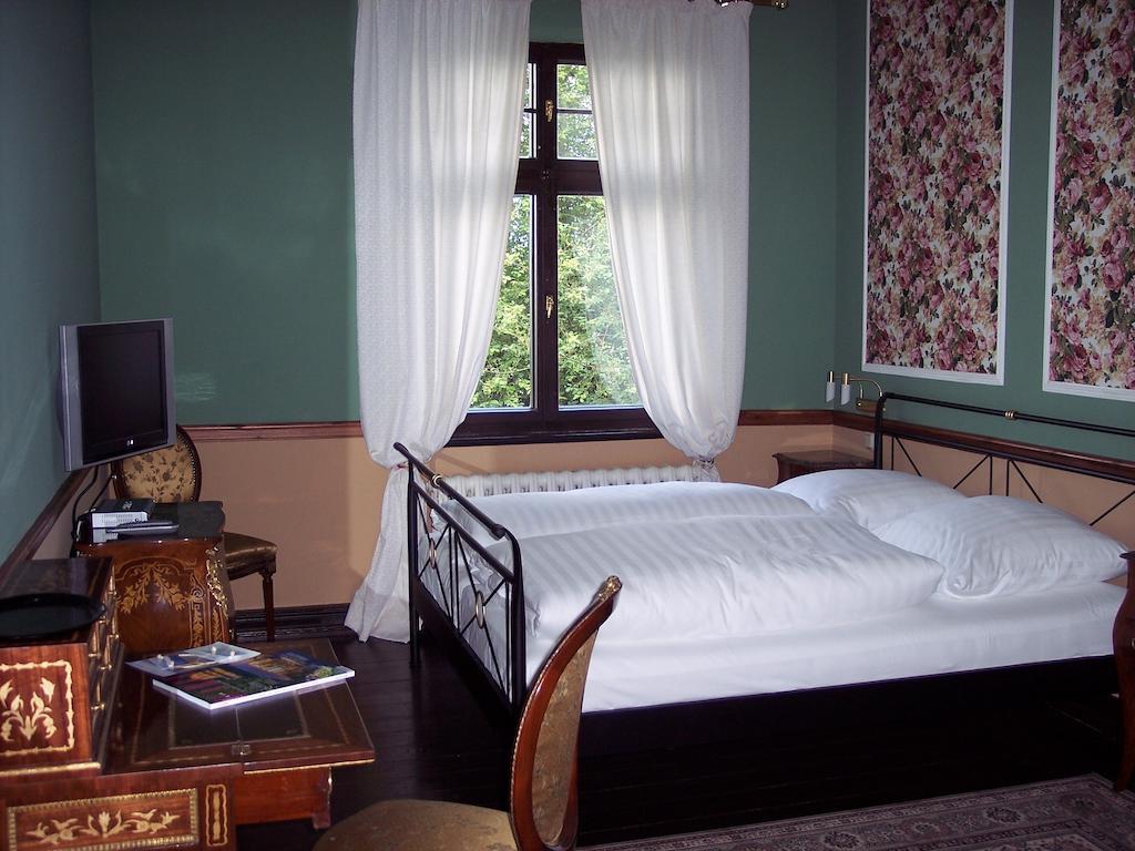 Hotel Gutshaus Kubbelkow Bergen Auf Rugen Pokój zdjęcie